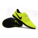Scarpe da calcio Nike Phantom VNM Club IC Verde Fluo