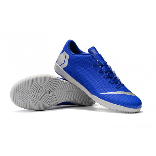 Scarpe da calcio Nike Vaporx 12CLUB IC Blu Argento
