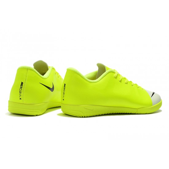 Scarpe da calcio Nike Vaporx 12CLUB IC Verde Fluo Bianca